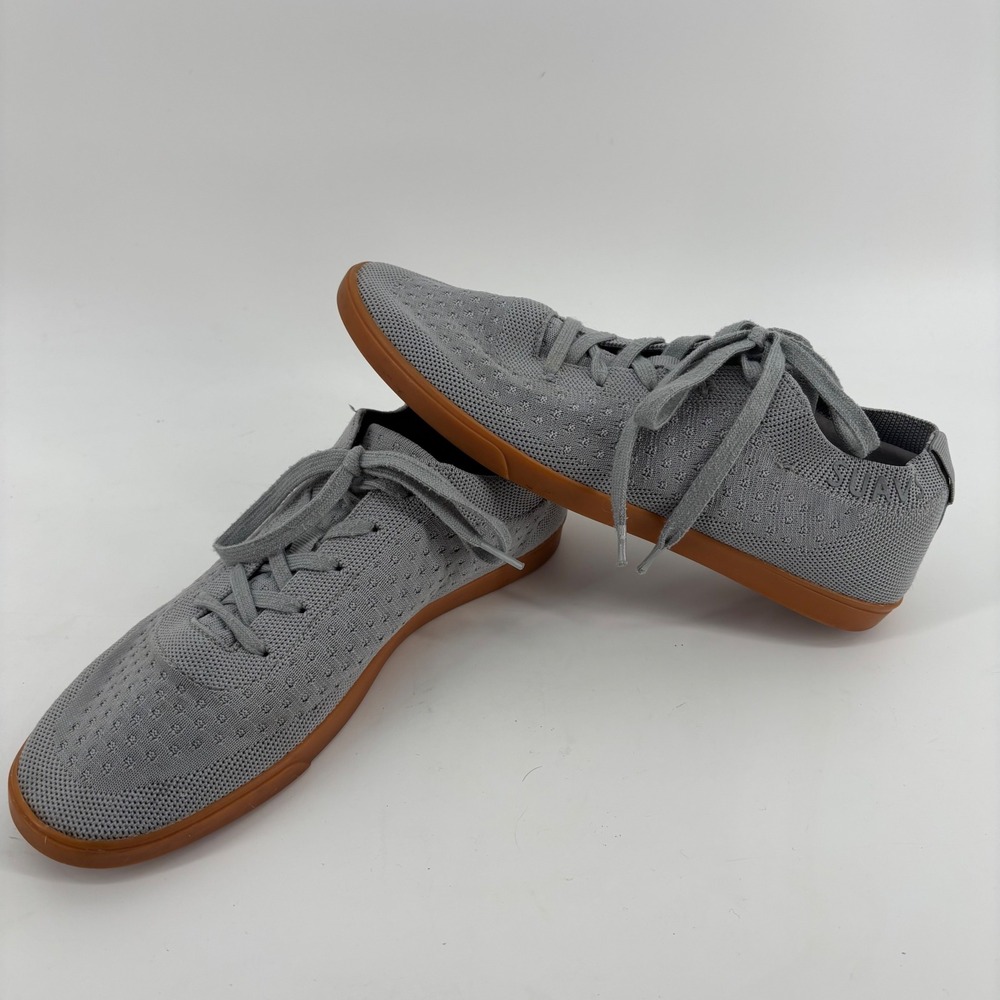 SUAVS Zilker Sneakers Mens 9 Womens 11 Gray Knit Gum Sole